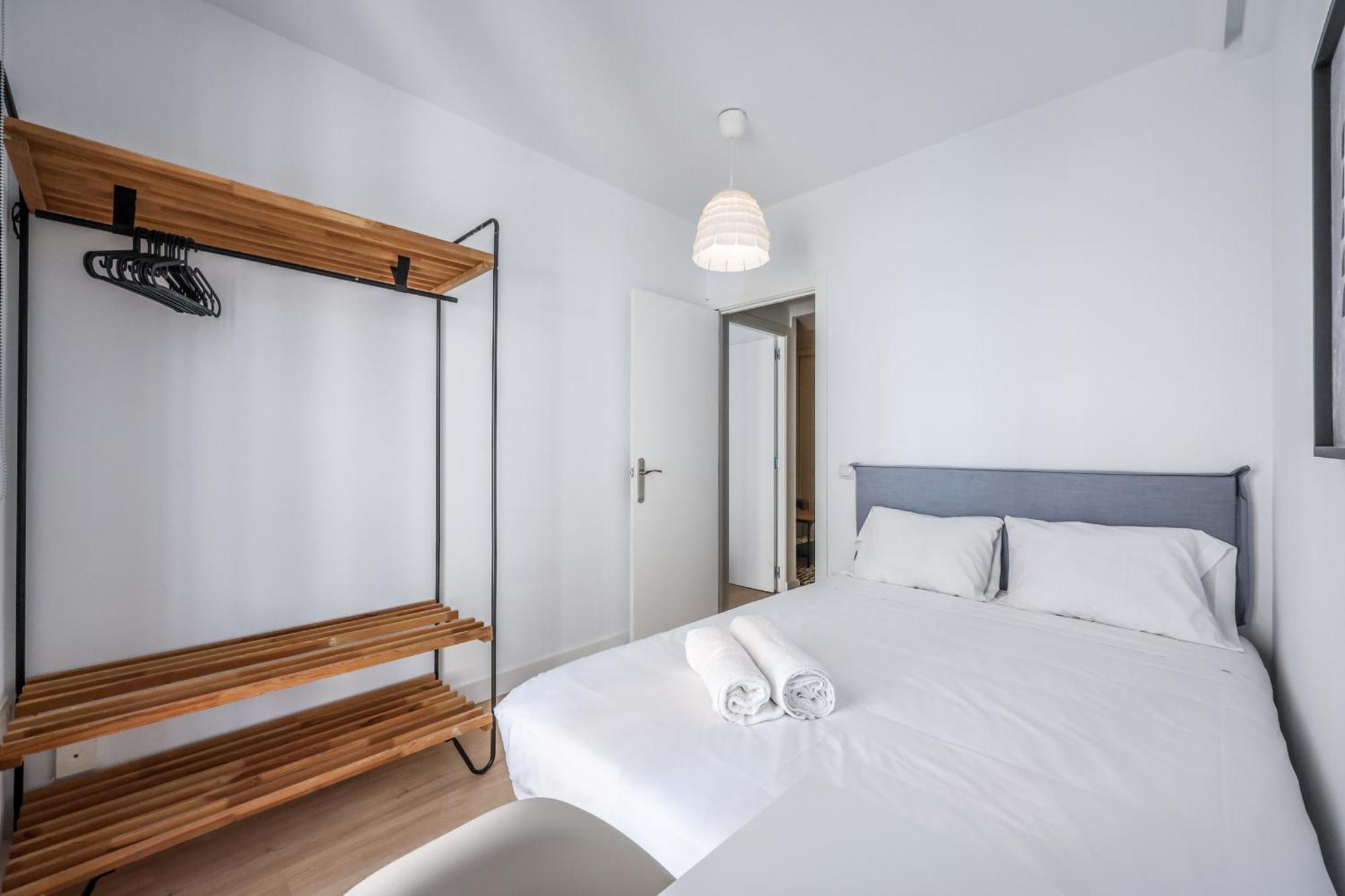 Apartamentos Reformados En Tirso De Molina Act มาดริด ภายนอก รูปภาพ